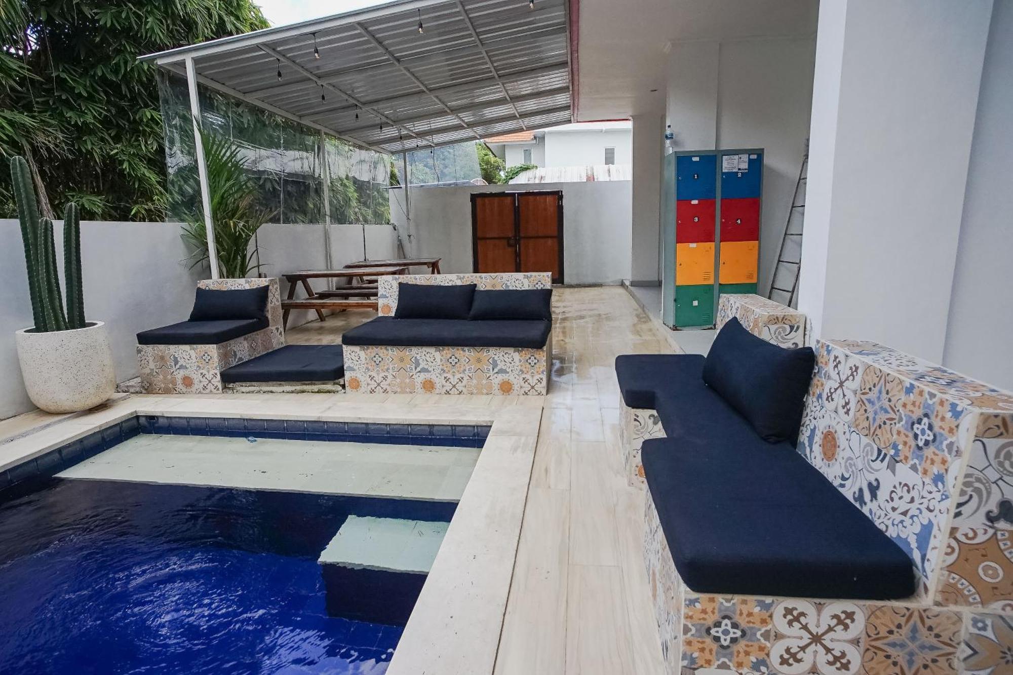 Margarita Surf Hostel Canggu Kültér fotó