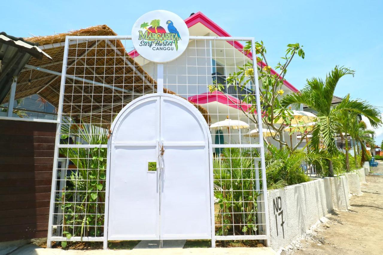 Margarita Surf Hostel Canggu Kültér fotó